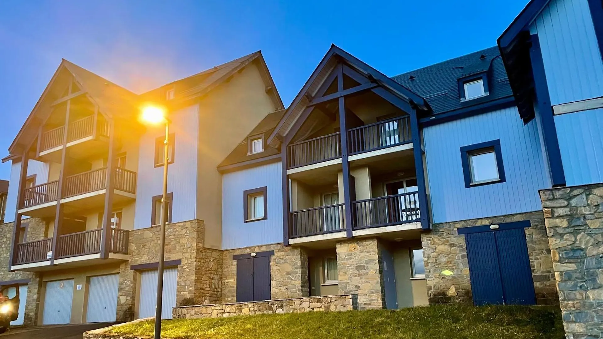 Grand Appartement Peyra'Good Tout Equipe Linge De Lit Et De Toilette Inclus - 8 Couchages - Station Peyragudes - Vue Montagne - 2 Balcons-Terrasses Germ